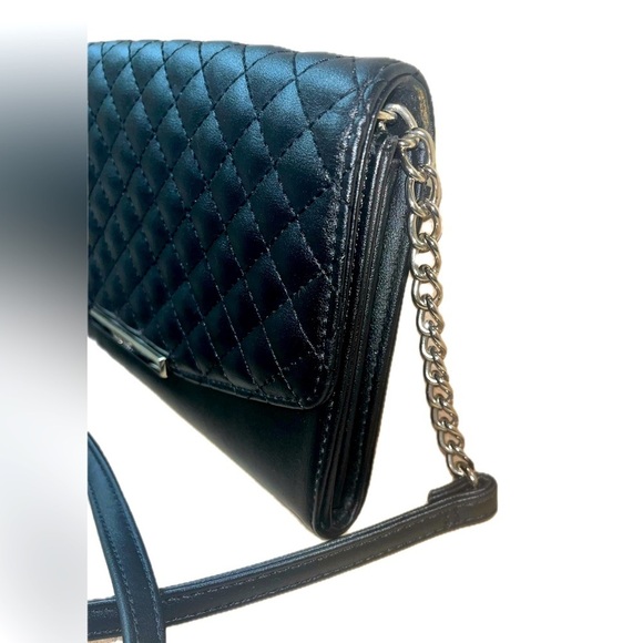 Nine West Black Quilted Faux
Leather Crossbody Purse - Picture 3 of 13